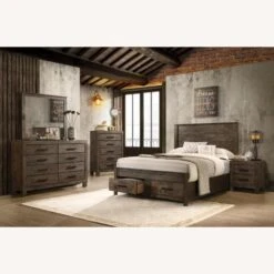 Other Queen Bed In Rustic Golden Brown Finish