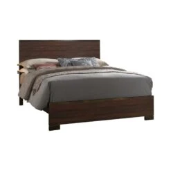 Other Queen Bed In Rustic Tobacco W/ Straight Headboard