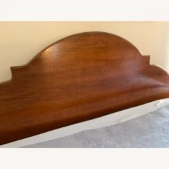 Thomasville Fisher Park Queen Bed