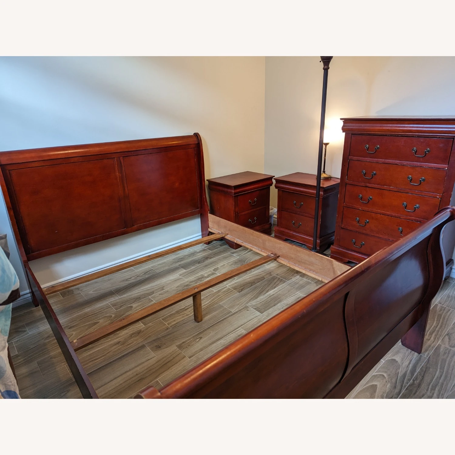 Wayfair Queen Bed Frame - Image 6