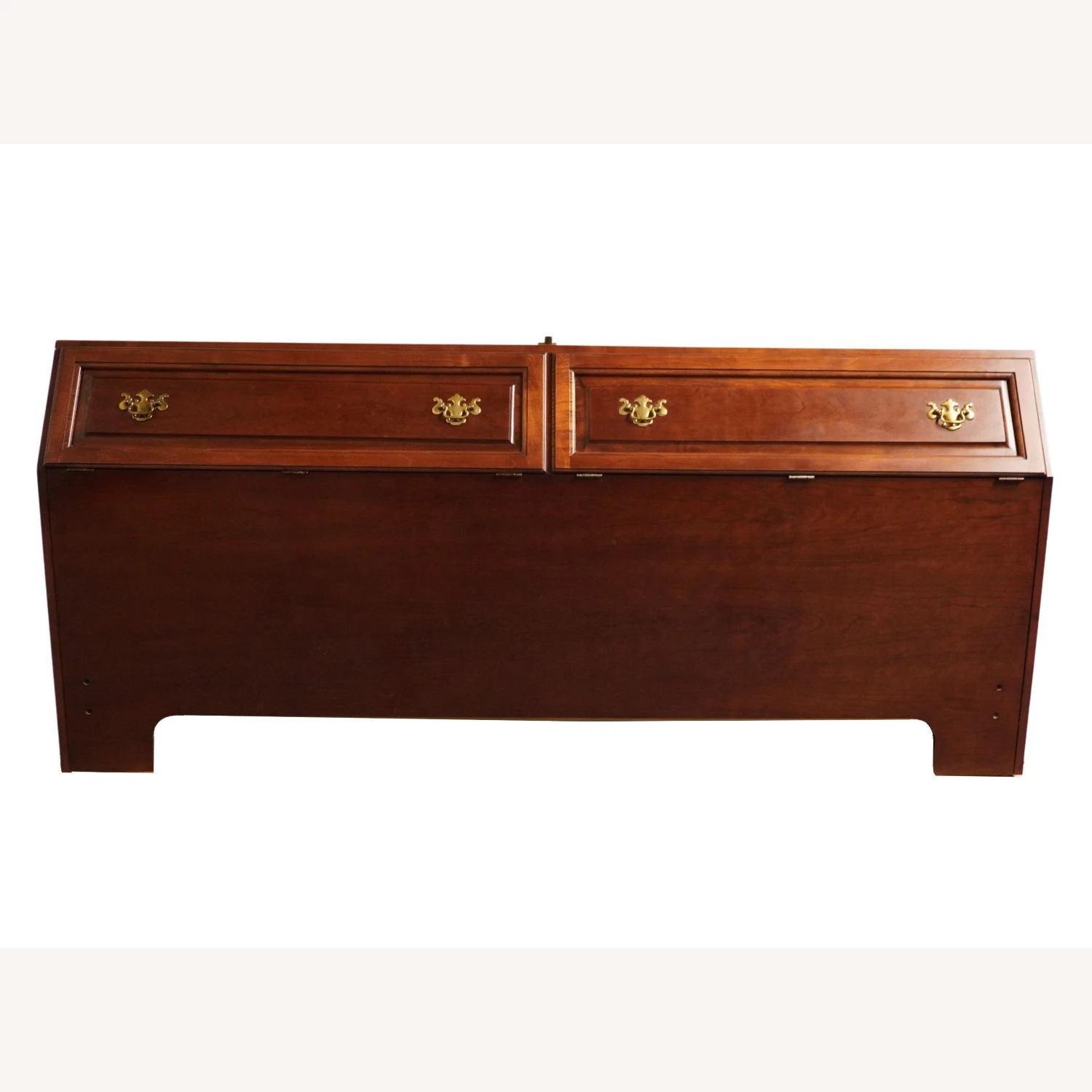 Thomasville Winston Court King Storage Headboard - Image 11