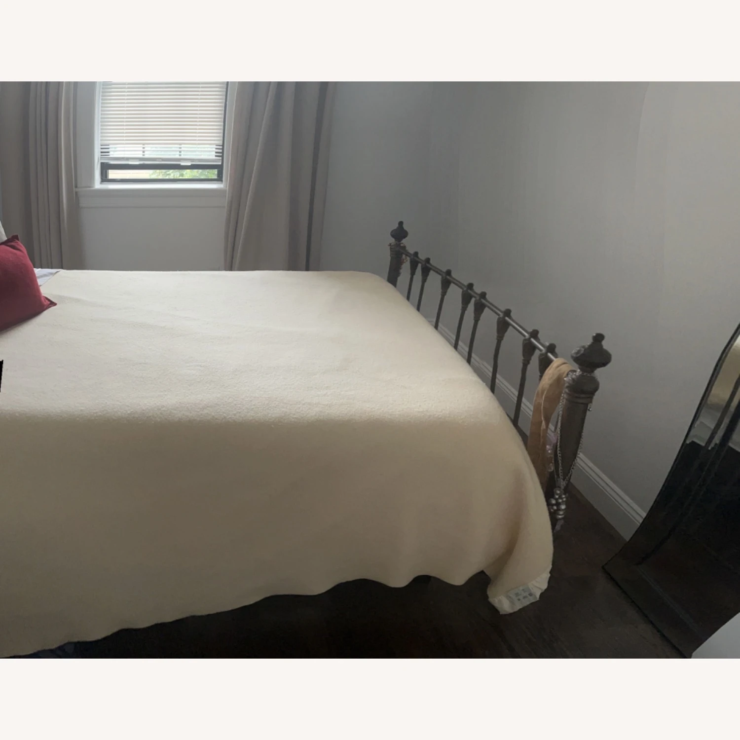 Wesley Allen Romantic Style Bed Frame - Image 13