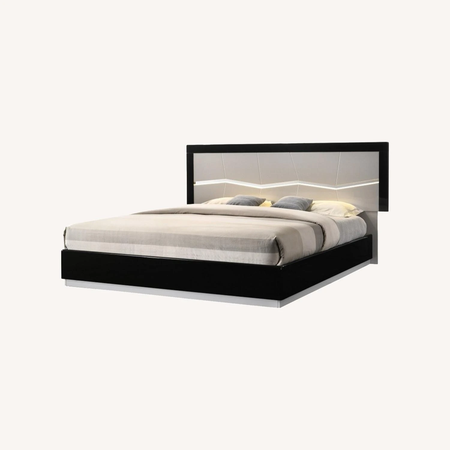 Other King Bed In Light Grey& Black Lacquer Finish - Image 2
