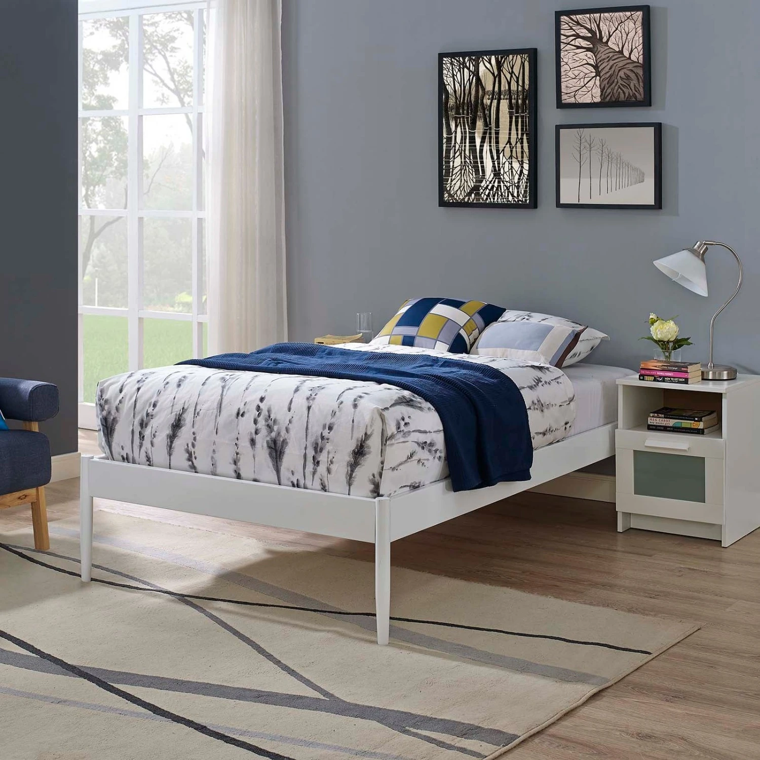 Other King Bed Frame In White Steel & Dowel Legs Finish - Image 5