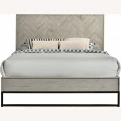 Other King Bed In Grey Stone Wood Finish