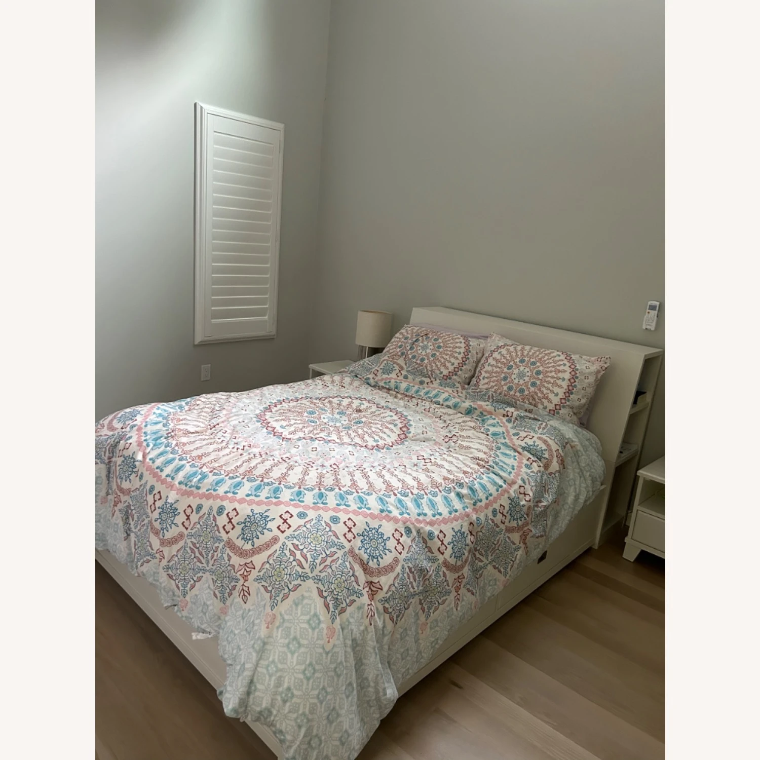 Findley Storage Bed White Full - Image 3