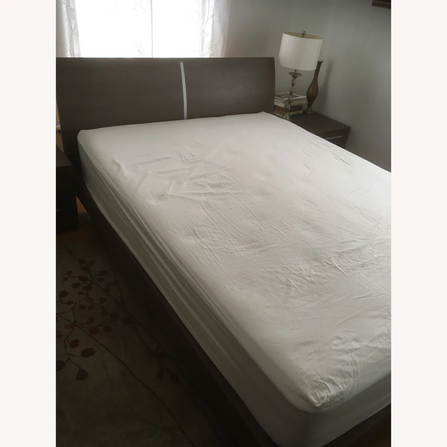 Other Italian Grey Wood Queen Bed - Image 2