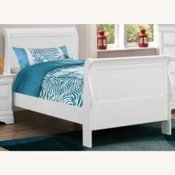 Other Classic Style Twin Bed In White Finish