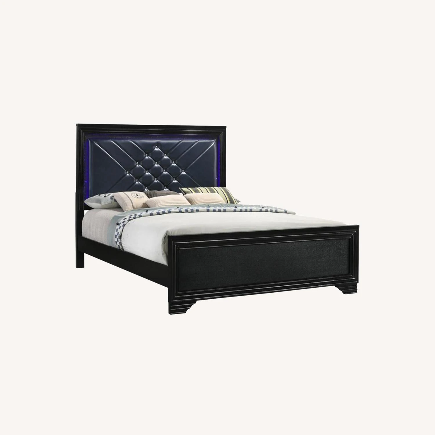 Other Queen Bed In Midnight Star Finish W/ LED Lighting - Image 4
